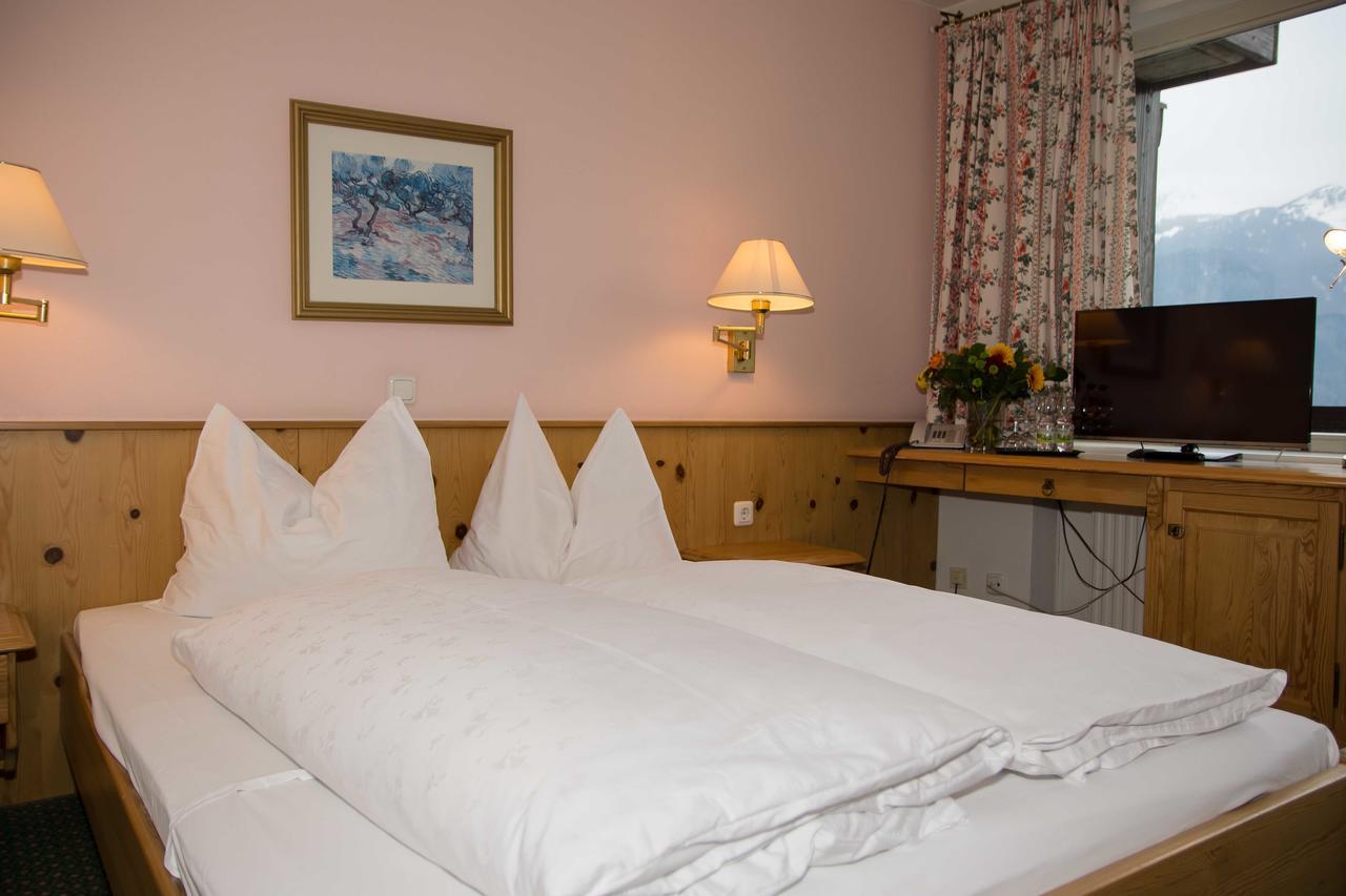 Hotel Daneu Nueziders Bagian luar foto